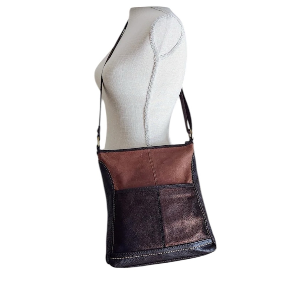 The Sak 90’s Retro Bronze Brown Metallic Leather Crossbody Shoulder Bag 11” X 11